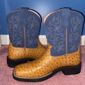 ARIAT Ostrich Cowgirl Boots